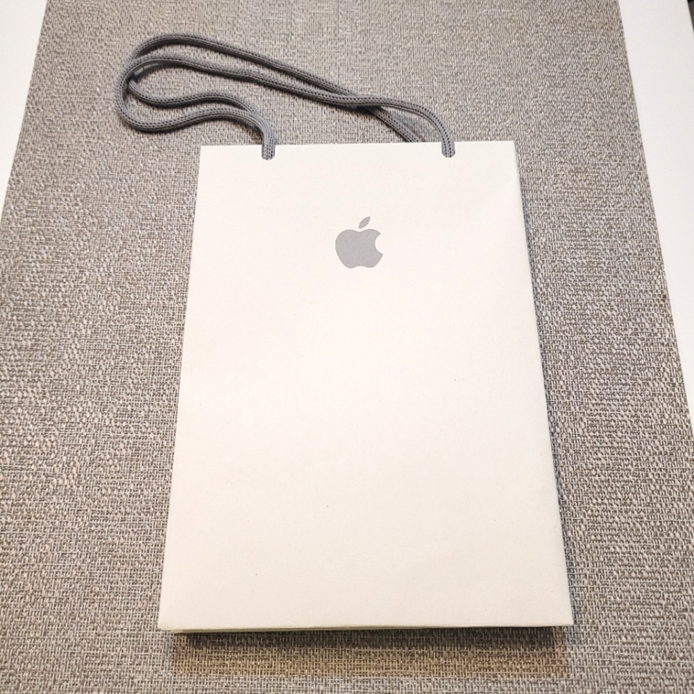 Apple Gift Bag 6.5 X 9 X 5